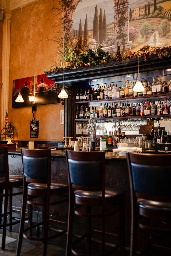 The bar at Rocca